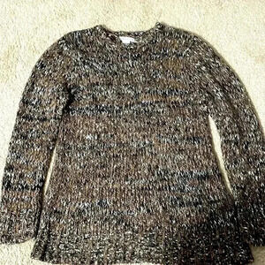 Hannah sweater size medium